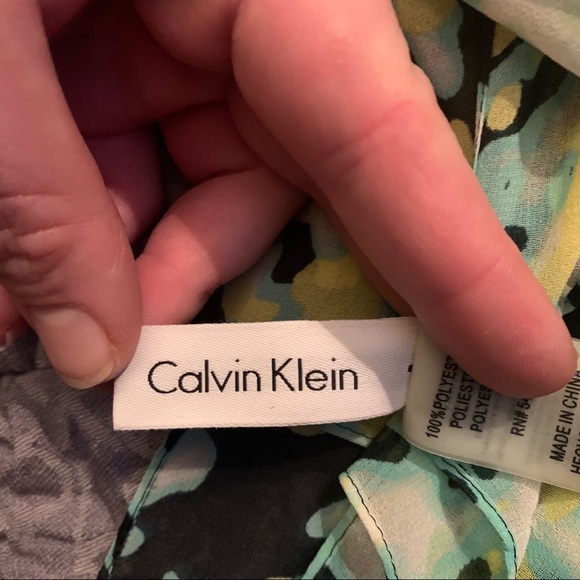 Calvin Klein Scarves x2 - Picture 5 of 6